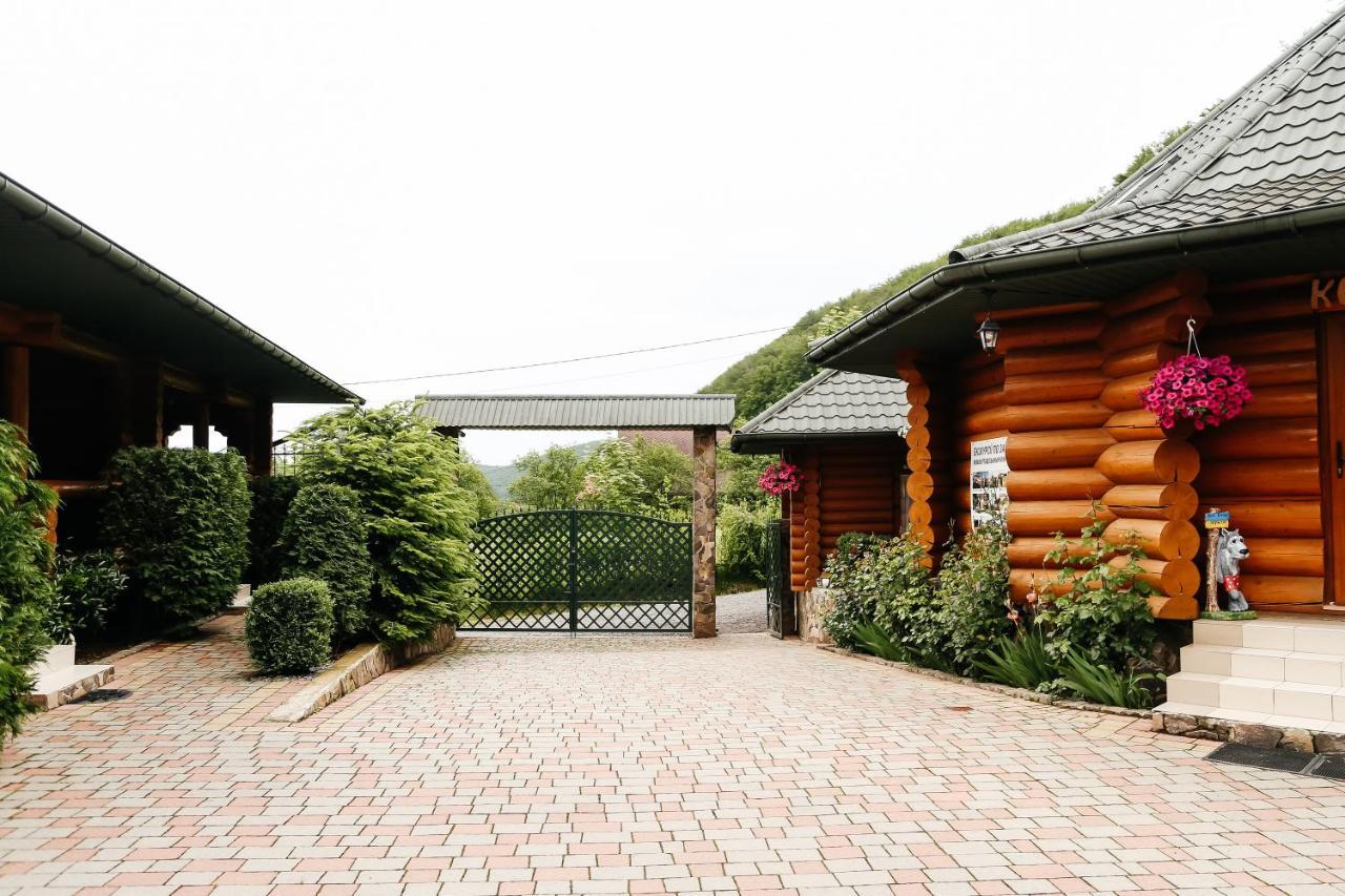 Chudodievo In Chynadievo Mini-Hotel Chynadiyovo Ngoại thất bức ảnh