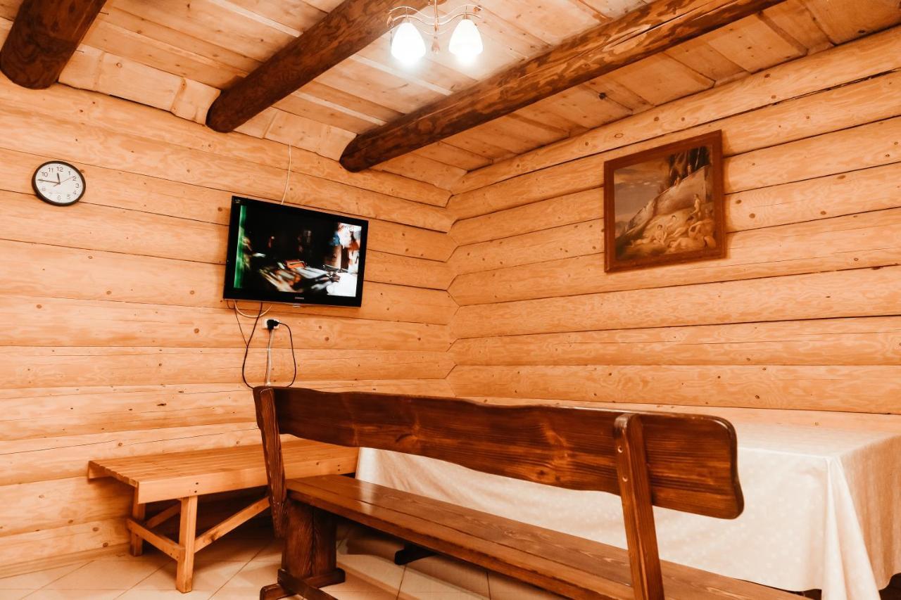 Chudodievo In Chynadievo Mini-Hotel Chynadiyovo Ngoại thất bức ảnh