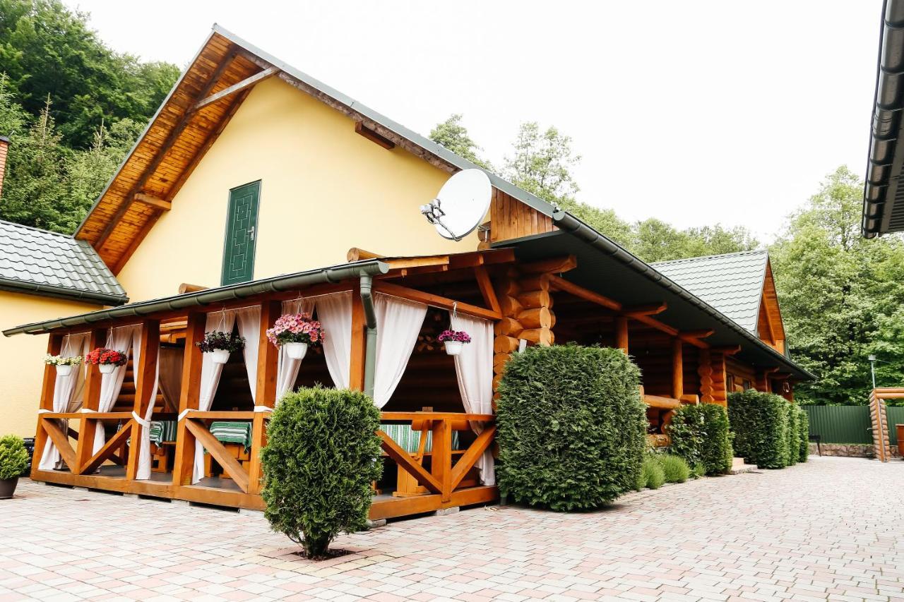 Chudodievo In Chynadievo Mini-Hotel Chynadiyovo Ngoại thất bức ảnh