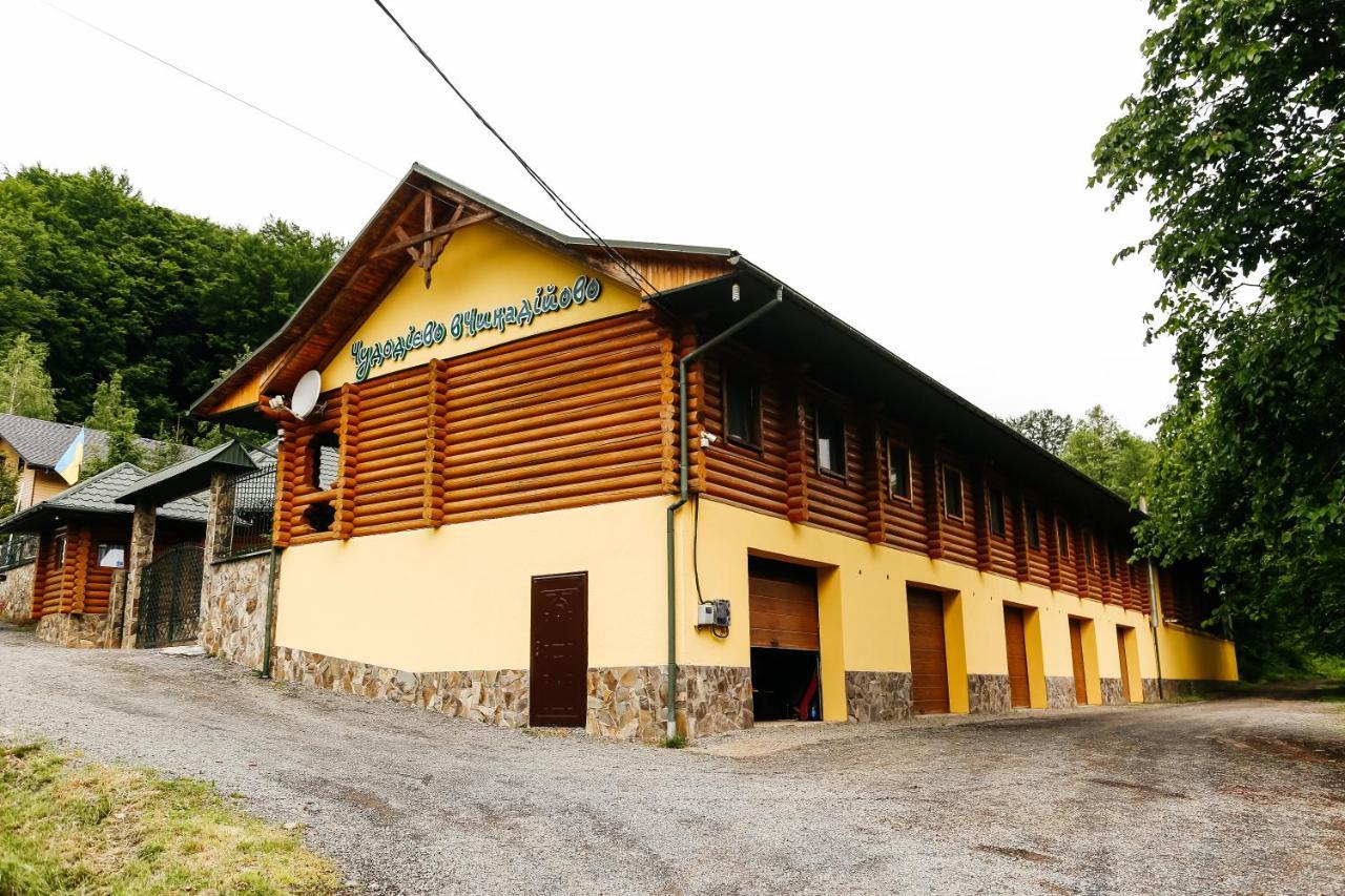 Chudodievo In Chynadievo Mini-Hotel Chynadiyovo Ngoại thất bức ảnh