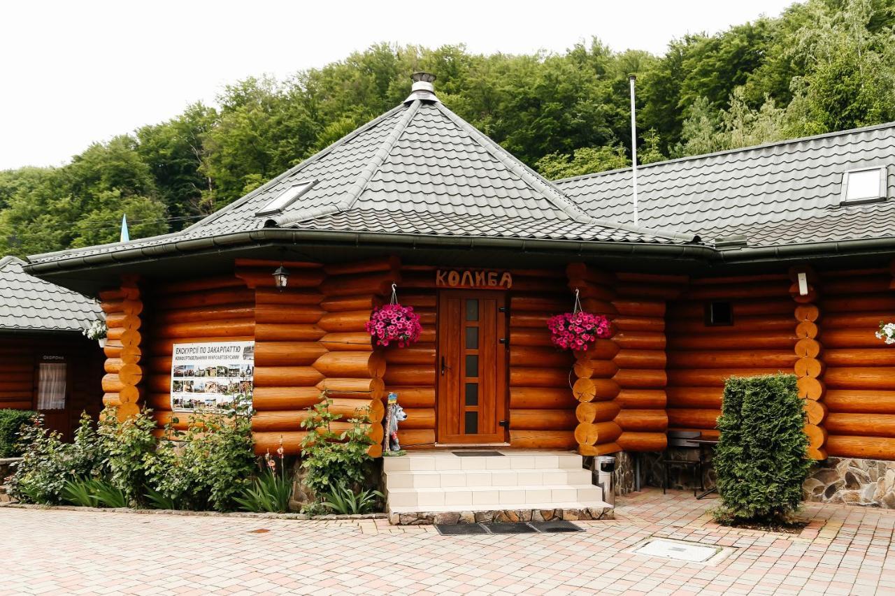 Chudodievo In Chynadievo Mini-Hotel Chynadiyovo Ngoại thất bức ảnh