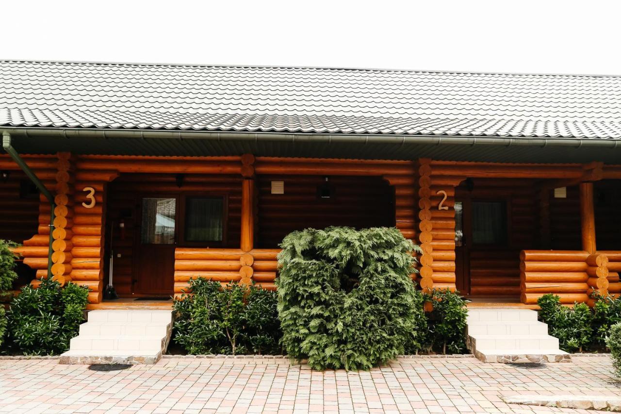 Chudodievo In Chynadievo Mini-Hotel Chynadiyovo Ngoại thất bức ảnh