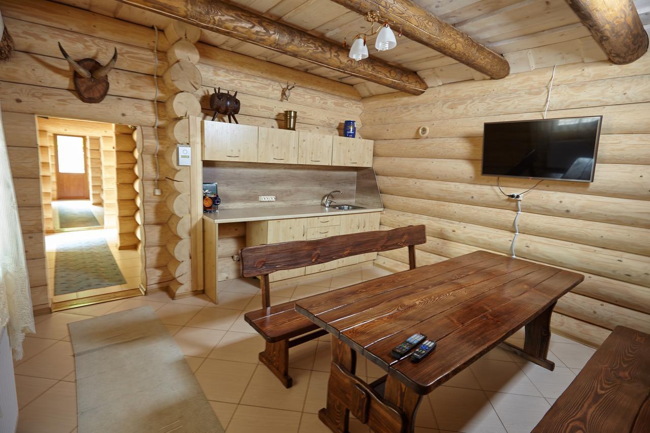 Chudodievo In Chynadievo Mini-Hotel Chynadiyovo Ngoại thất bức ảnh
