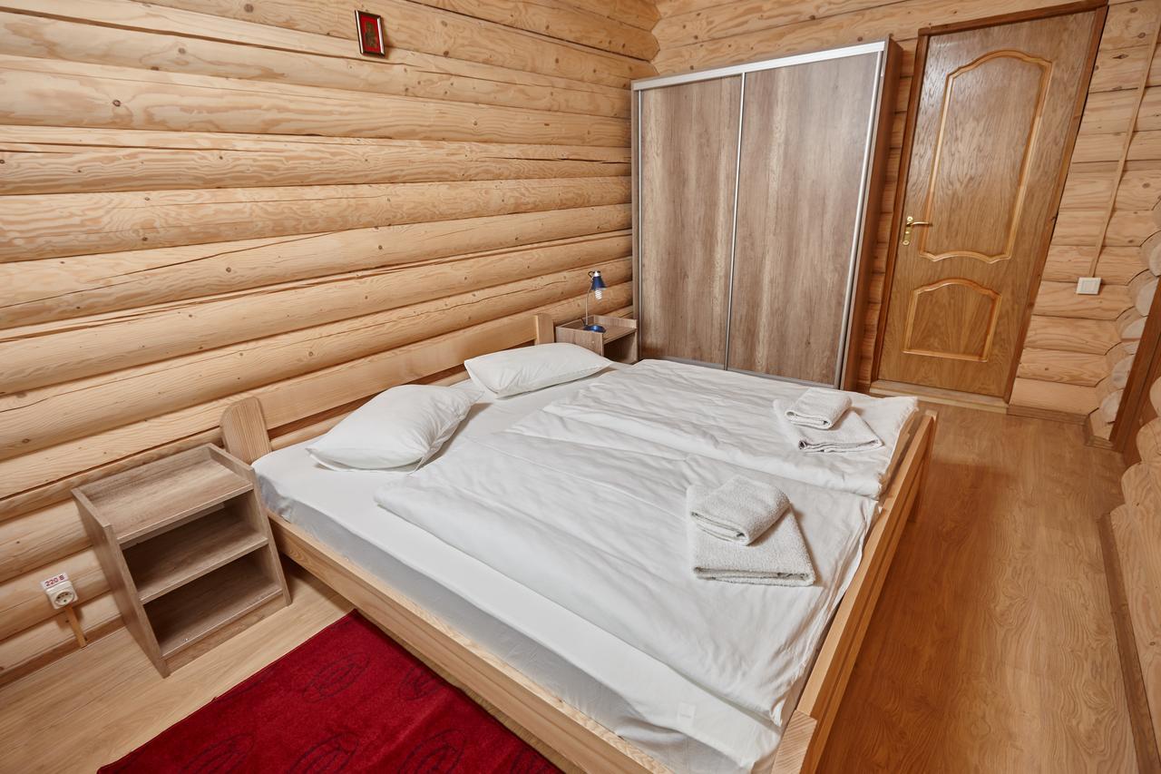 Chudodievo In Chynadievo Mini-Hotel Chynadiyovo Ngoại thất bức ảnh